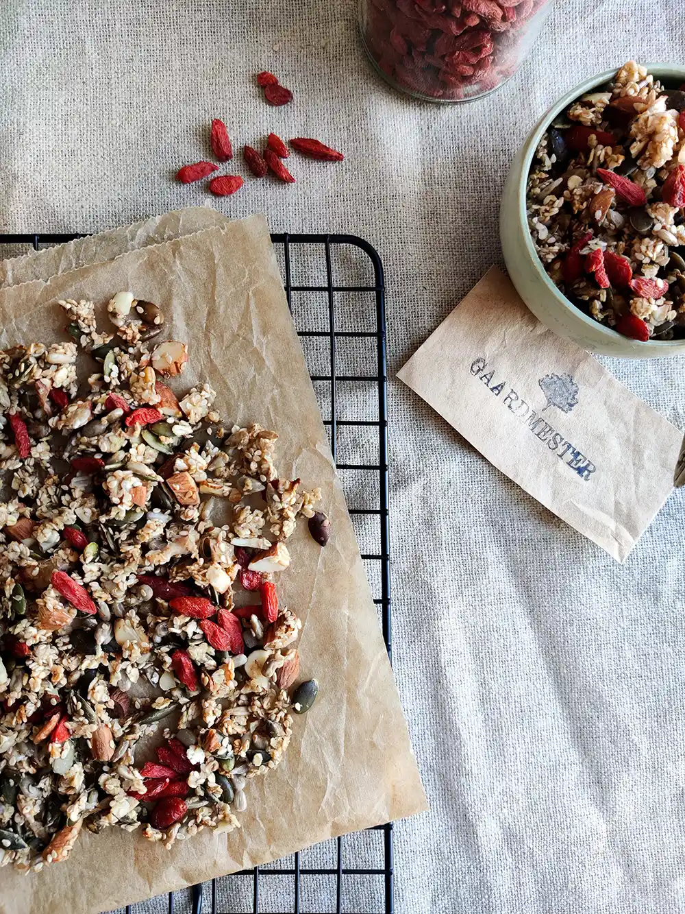 Musli m. gojibær og æble